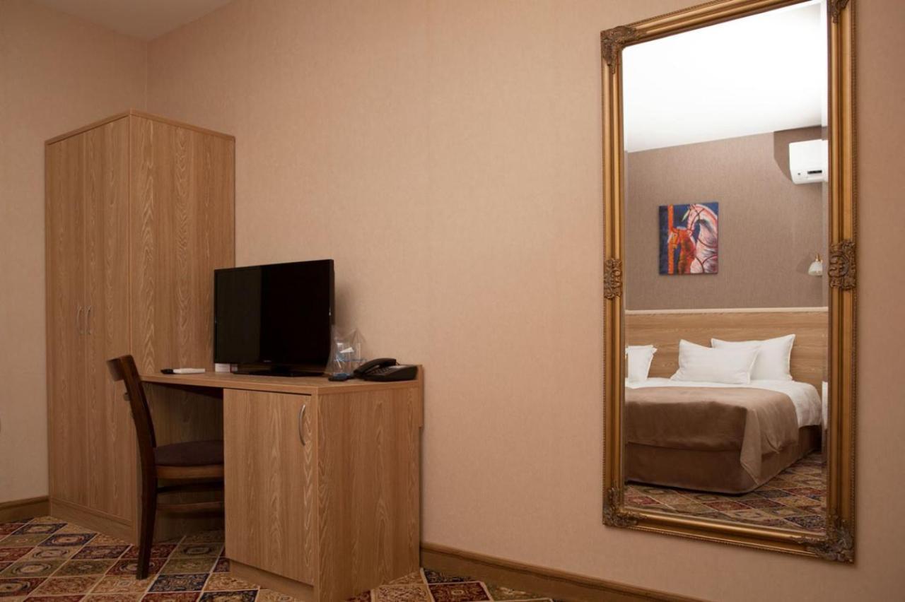 Hotel Motto Stara Zagora Esterno foto